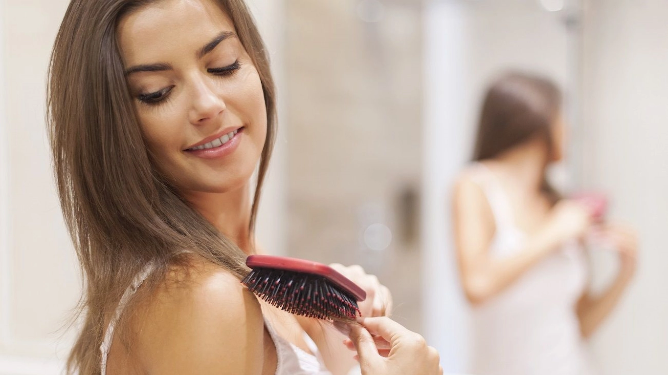 10 Tips On Best Shampoos & Conditioners For Every Hair Type
